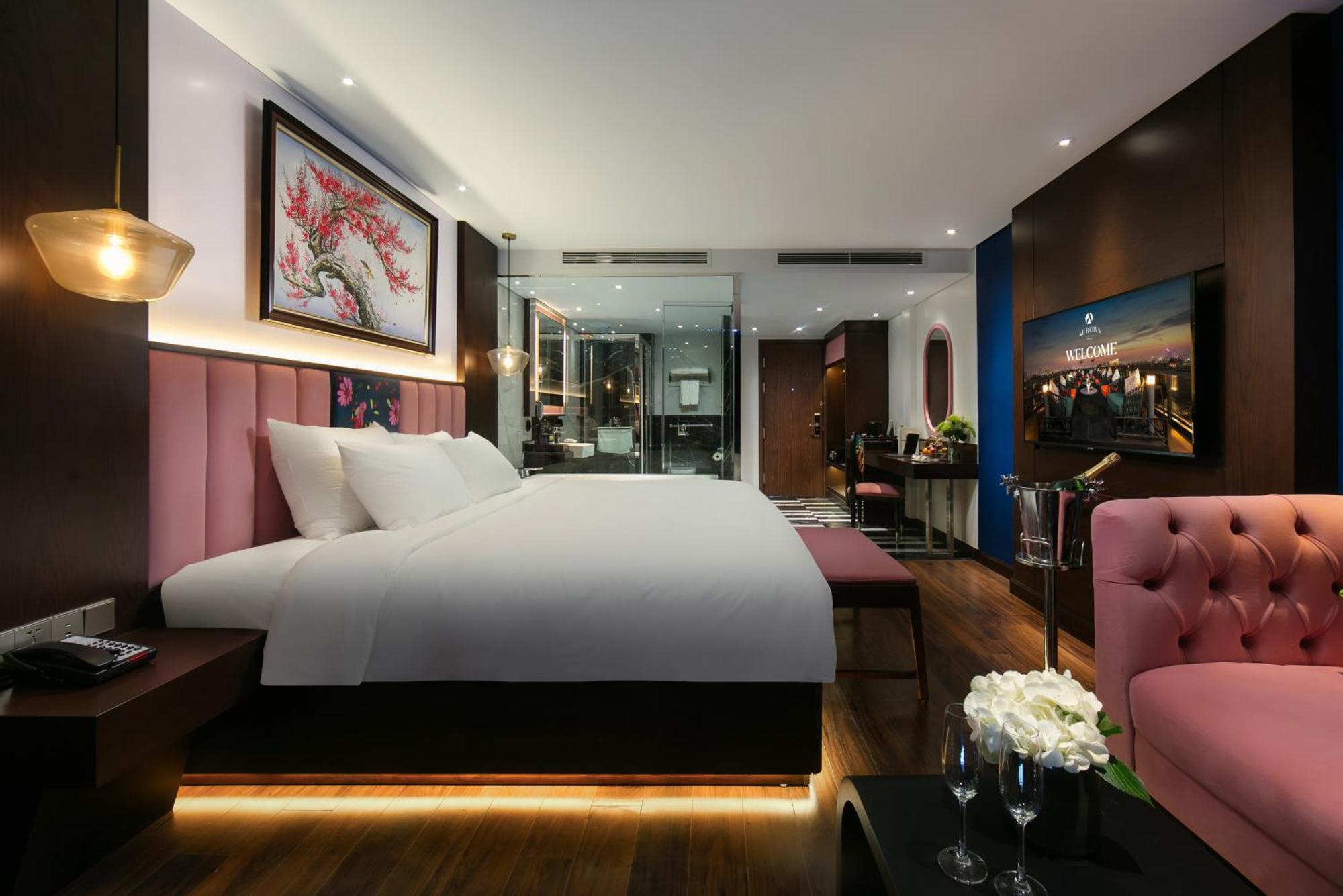 Aurora Central Hanoi Hotel エクステリア 写真