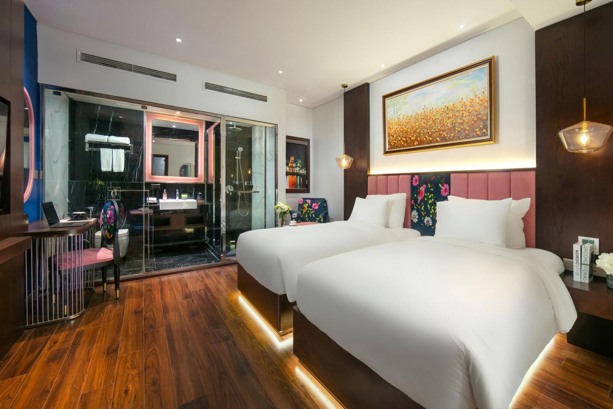 Aurora Central Hanoi Hotel エクステリア 写真