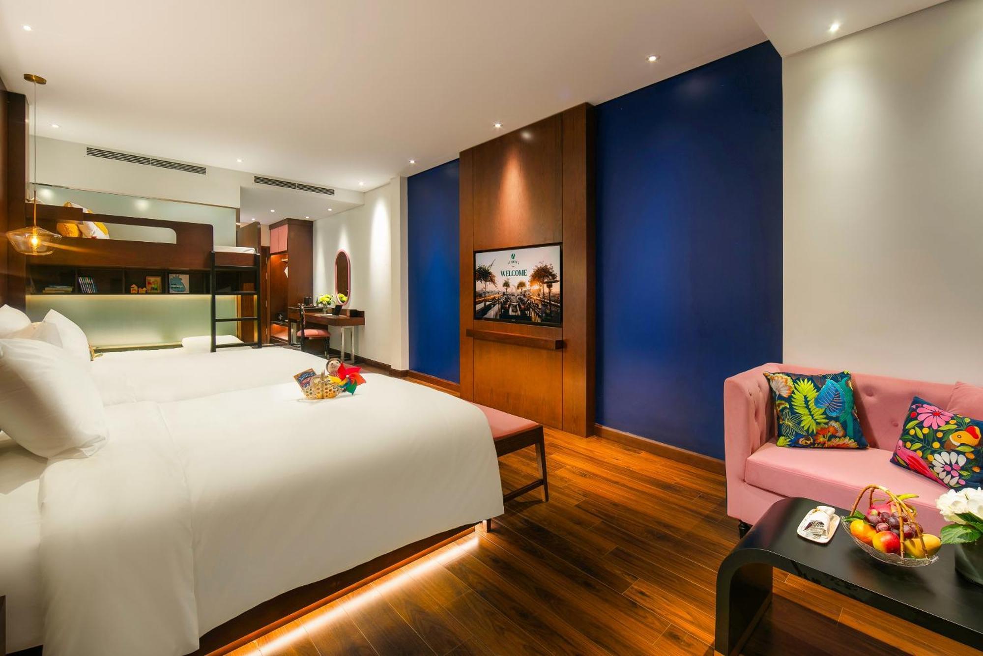 Aurora Central Hanoi Hotel エクステリア 写真