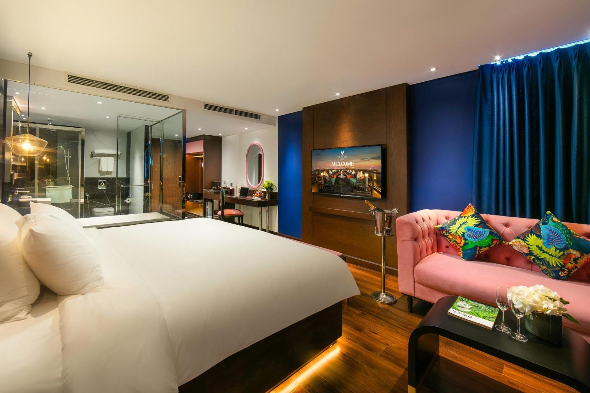 Aurora Central Hanoi Hotel エクステリア 写真