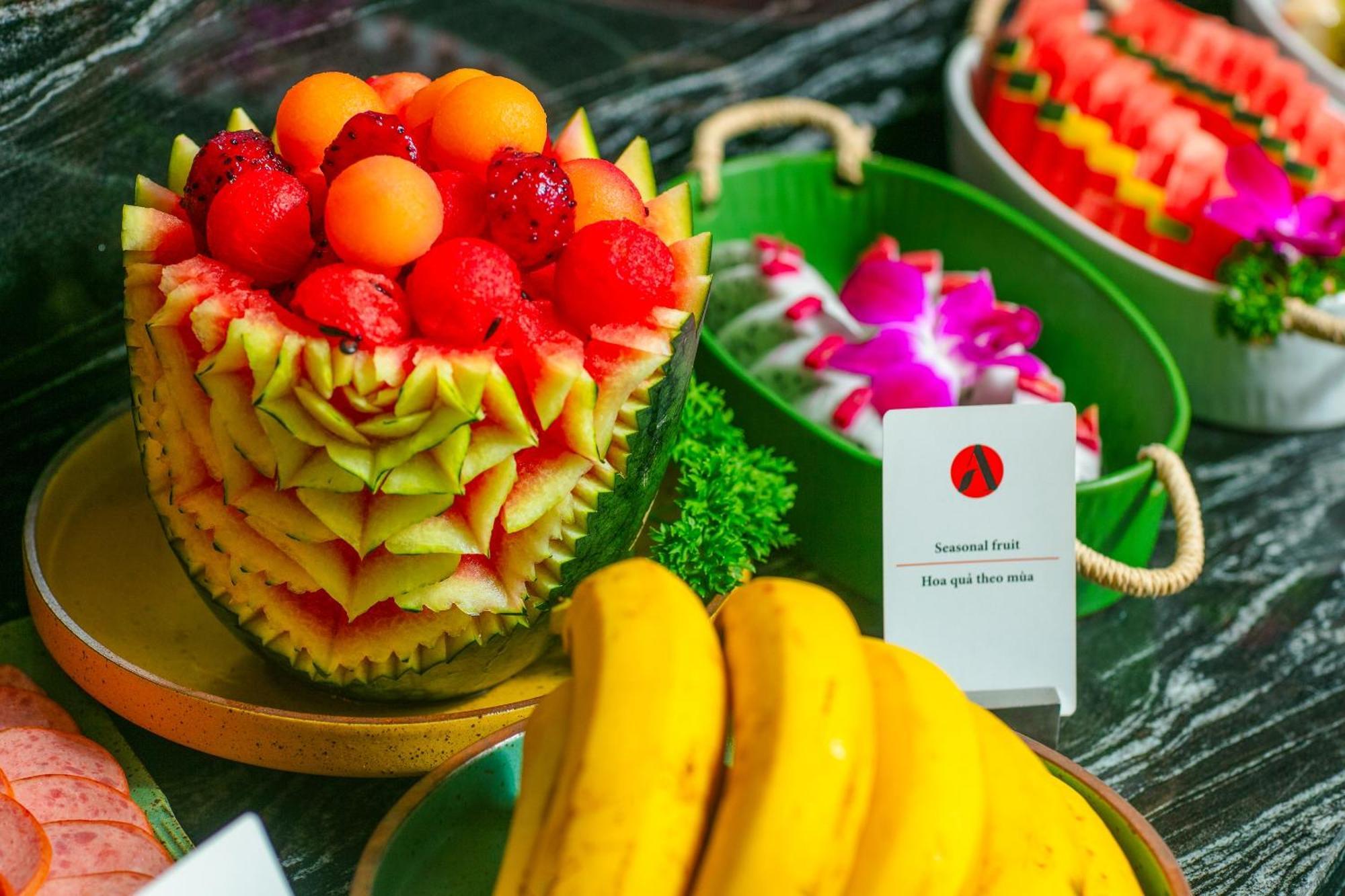 Aurora Central Hanoi Hotel エクステリア 写真