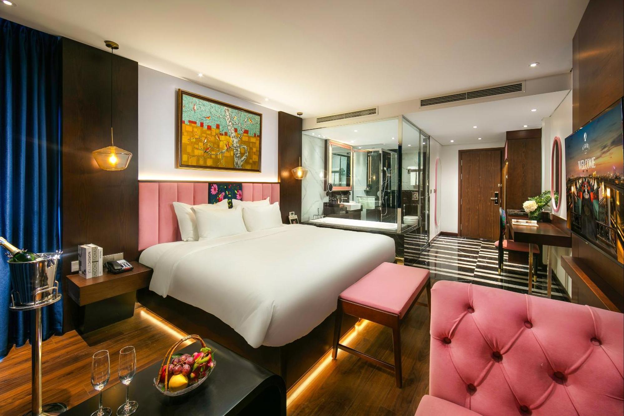 Aurora Central Hanoi Hotel エクステリア 写真